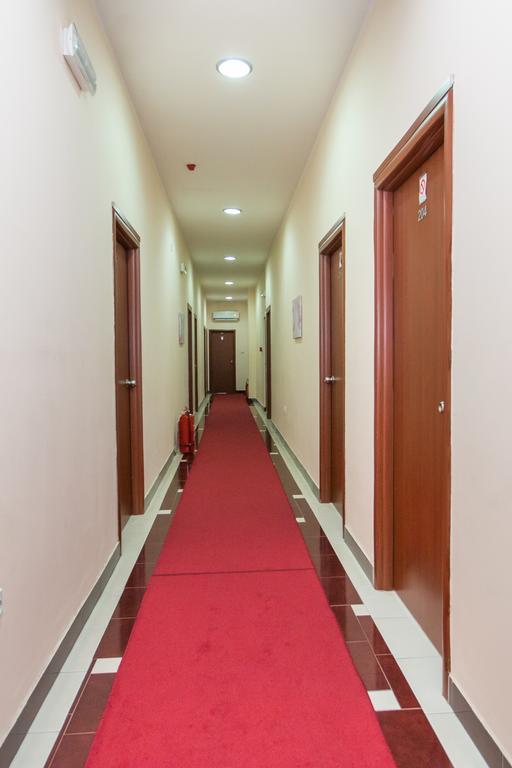 Sin-Kom Hotel Garni Pirot Kültér fotó