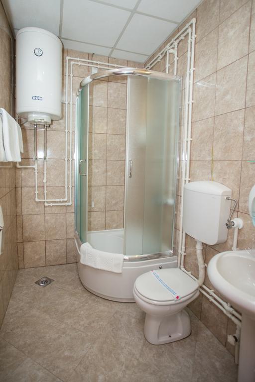 Sin-Kom Hotel Garni Pirot Szoba fotó